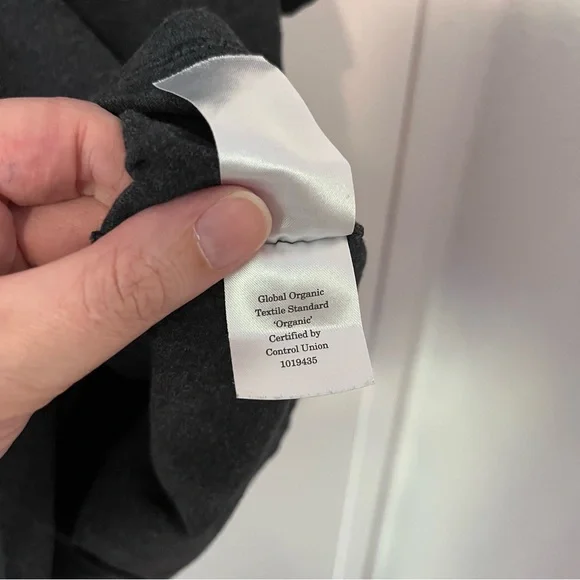Everlane Organic Cotton Charcoal Crew Neck Uniform T-Shirt Small - Picture 7 of 10